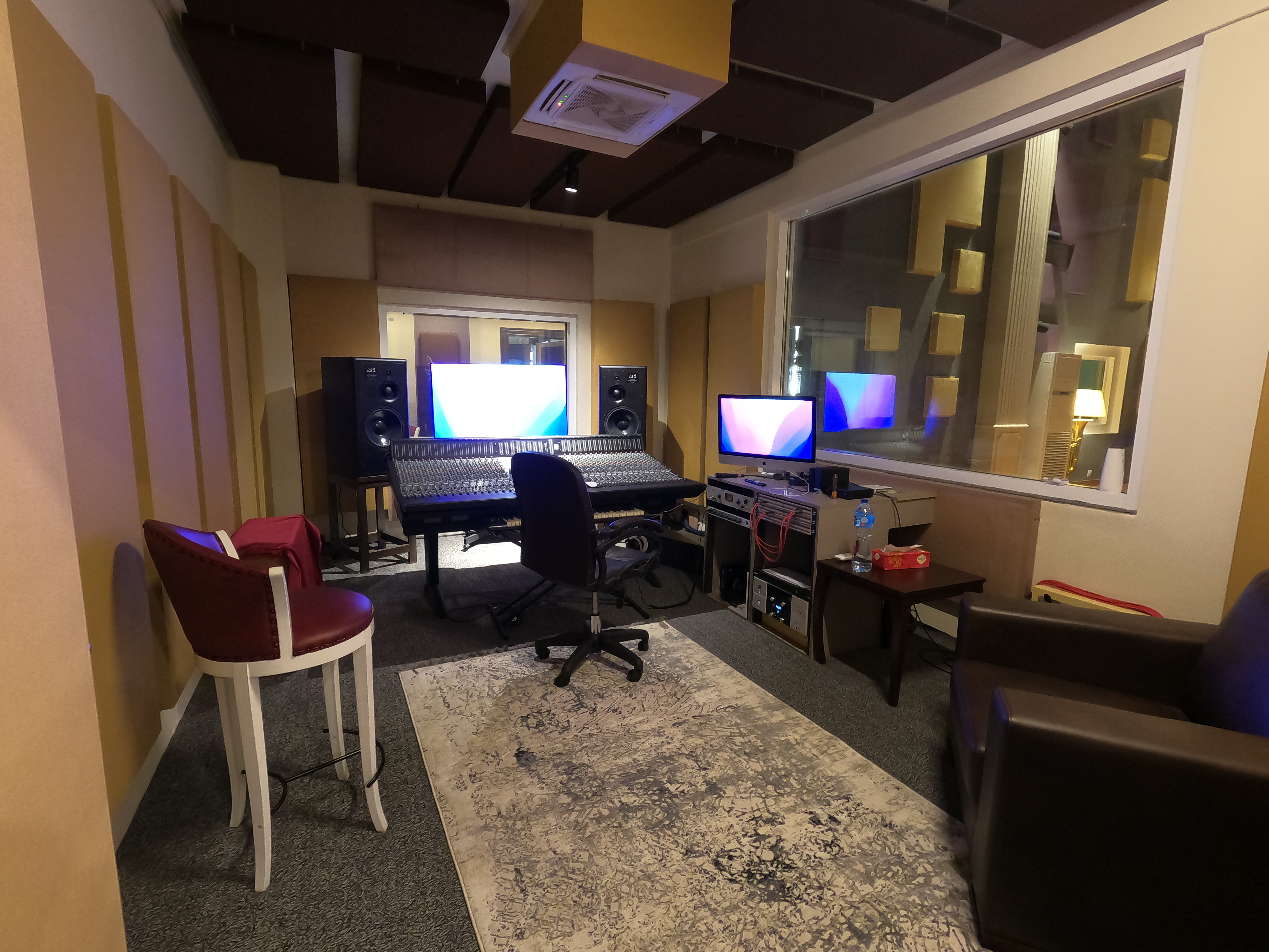 Professional Control Room